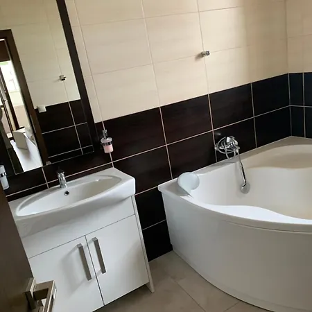 Lexus Veľký Meder
