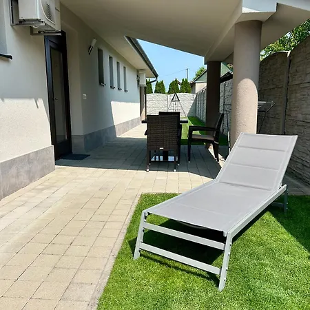 Lexus Apartment Velky Meder