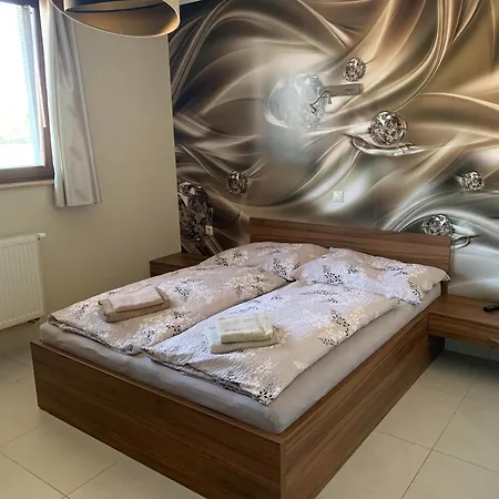 Lexus Apartment *