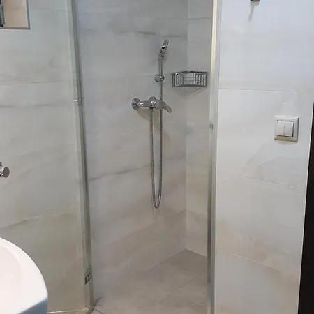 Lexus Apartmán *